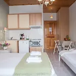 アパート Nontas Homes *