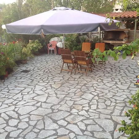Apartament Nontas Homes *