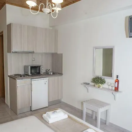 Nontas Homes * Kalamítsi