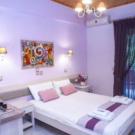 Apartament Nontas Homes Kalamítsi